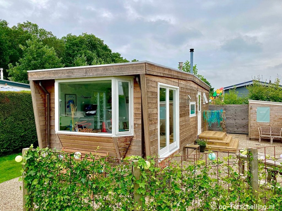 buitenaanzicht Overzee (West)